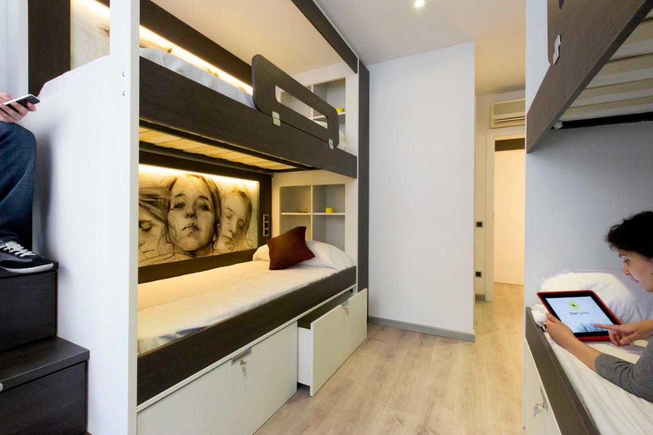Bed 4-Bed Female Dormitory Room