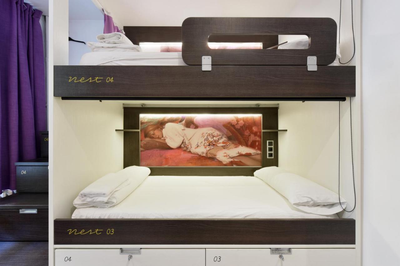 Bed 4-Bed Female Dormitory Room