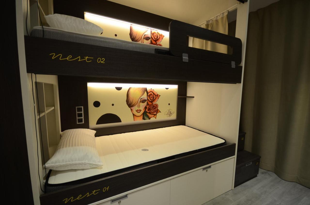 Bed 4-Bed Mixed Dormitory Room
